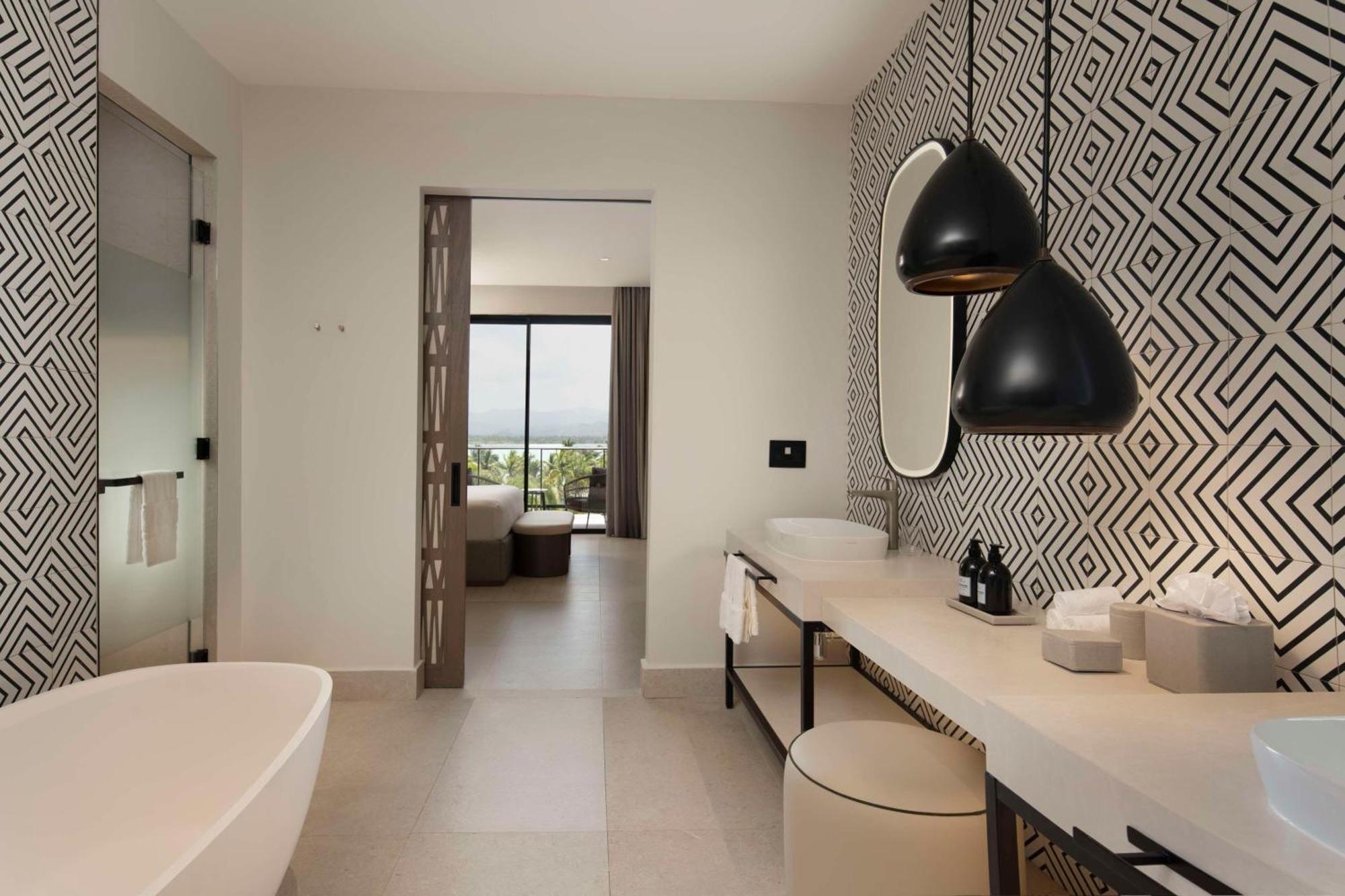 Zemi Miches Punta Cana All-Inclusive Resort, Curio By Hilton المظهر الخارجي الصورة